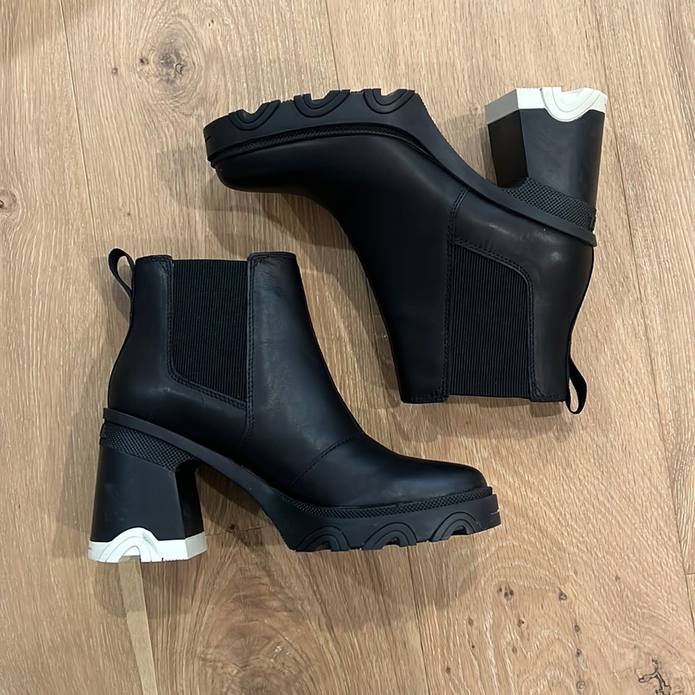 Sorel Brex Heel Chelsea Bootie